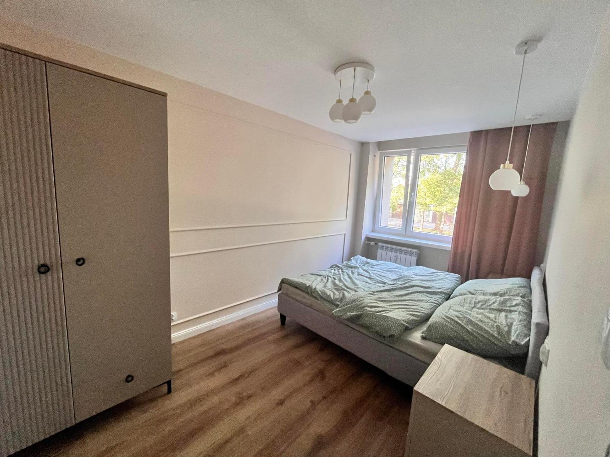 Prestige Apartment Bohaterow Warszawy 凯尔采 外观 照片