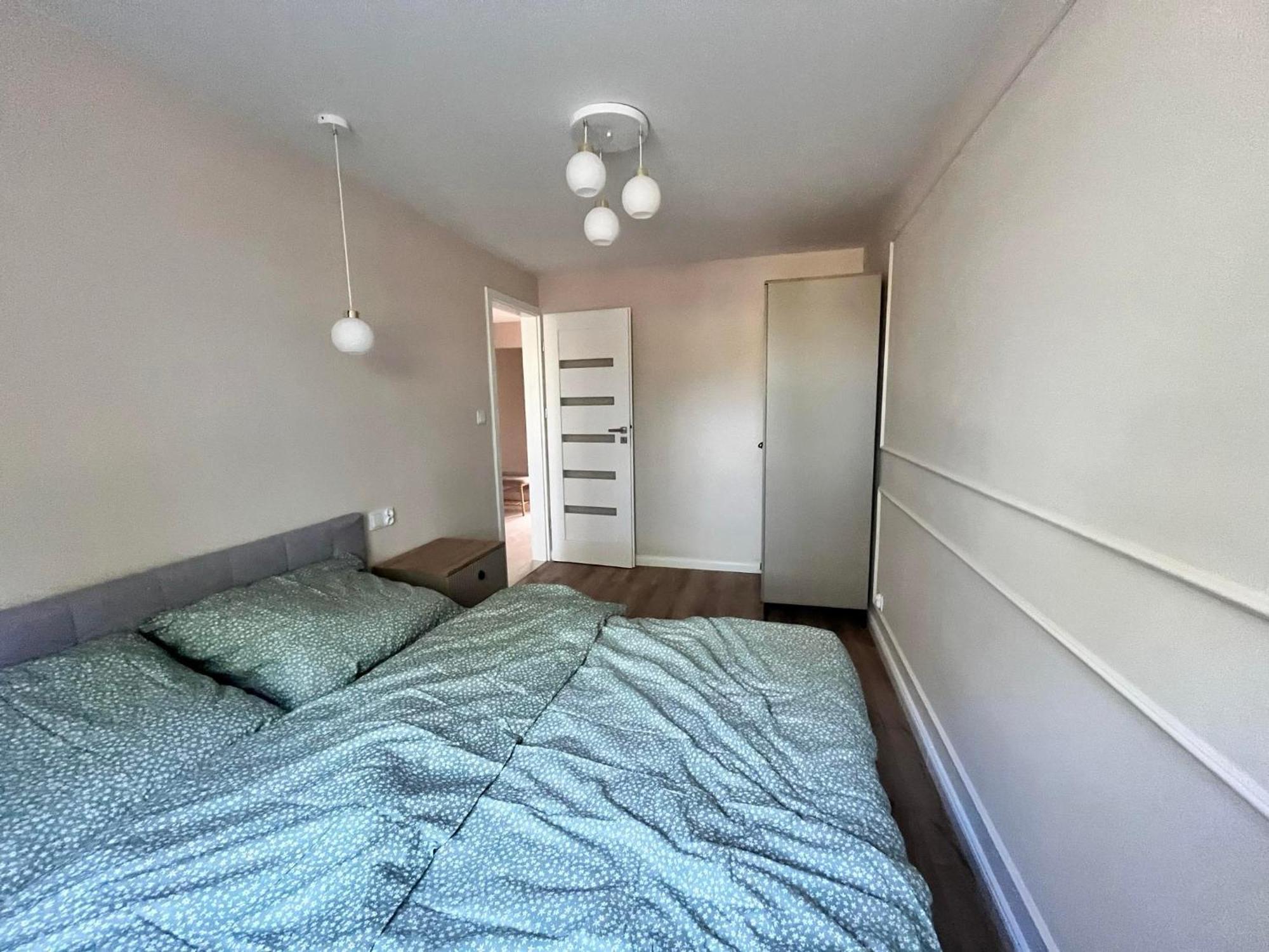 Prestige Apartment Bohaterow Warszawy 凯尔采 外观 照片